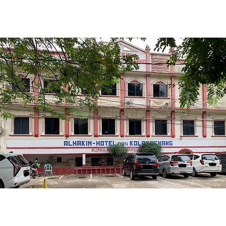 Hotel Al Hakim Syariah Redpartner Bekasi Exterior photo