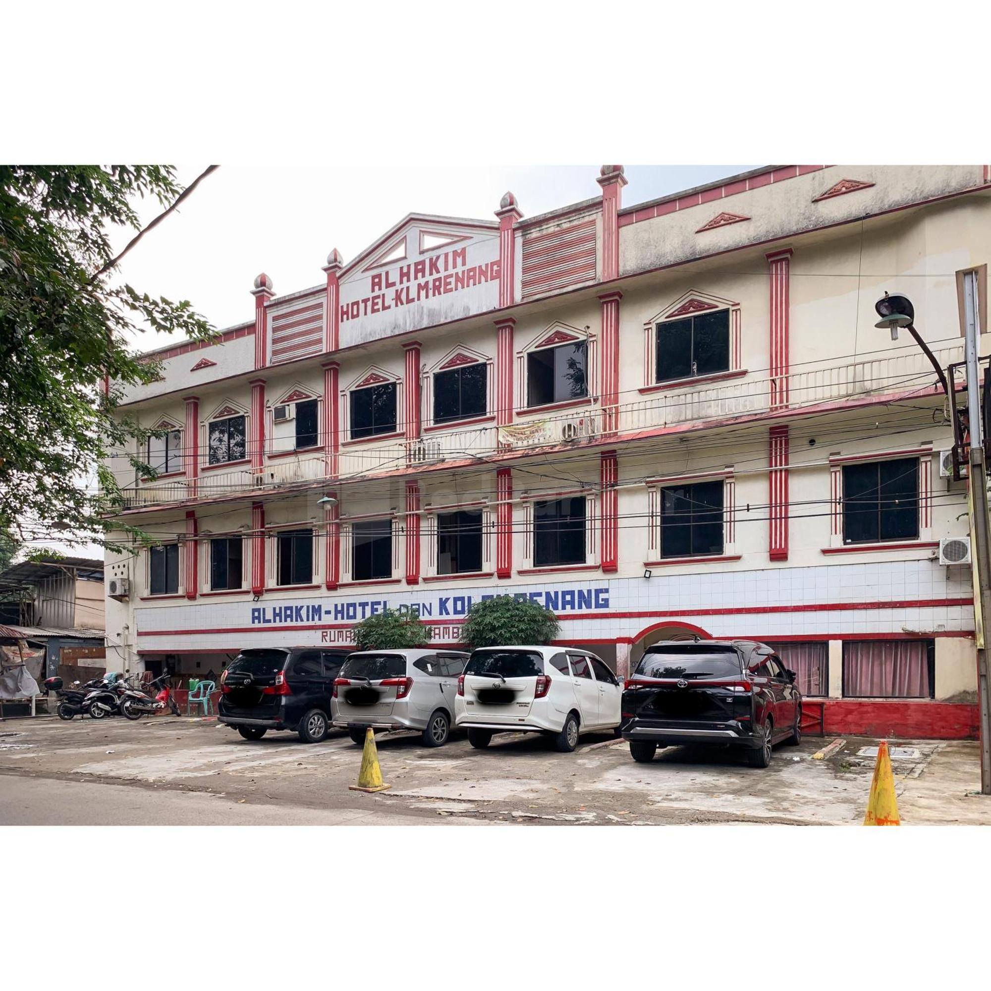 Hotel Al Hakim Syariah Redpartner Bekasi Exterior photo